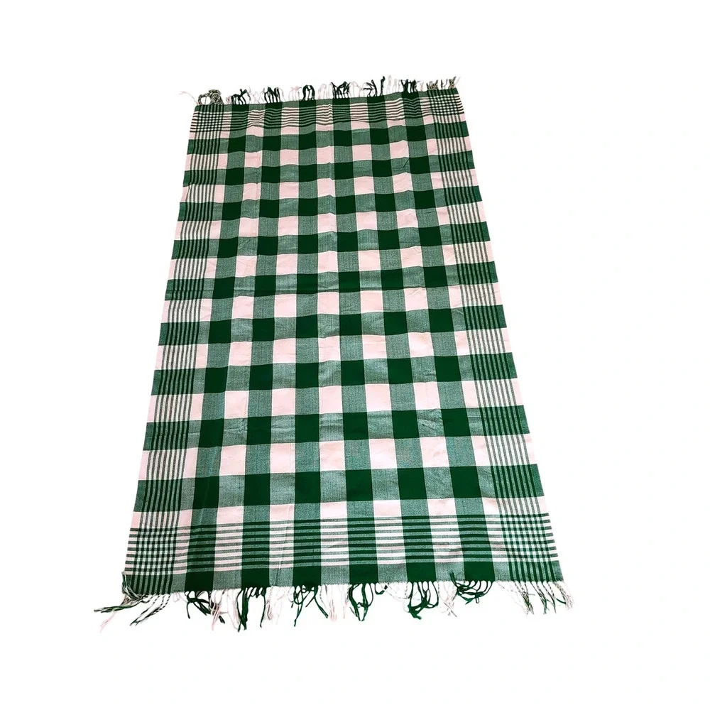 Classic Green White Buffalo Check Plaid Blanket Fringe Throw Cozy Comfort - Picture 4 of 5